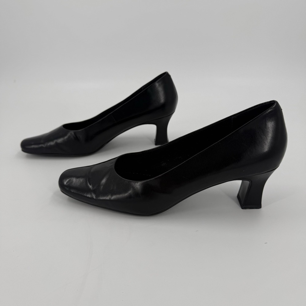 Villager Forever Black Leather Low Heel Pumps Women's US 9.5M Career